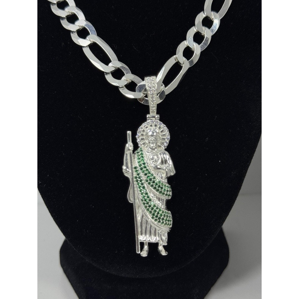 Cadena fígaro con dije de San Judas Tadeo don piedritas verdes - Plata 925 - Picture 2 of 3
